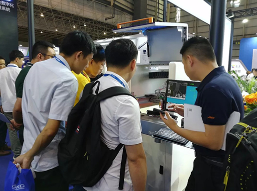 安達(dá)展示流體應(yīng)用智造新方式｜手機(jī)自動(dòng)化展報(bào)道